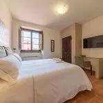 Antico Borgo Delle Rose *